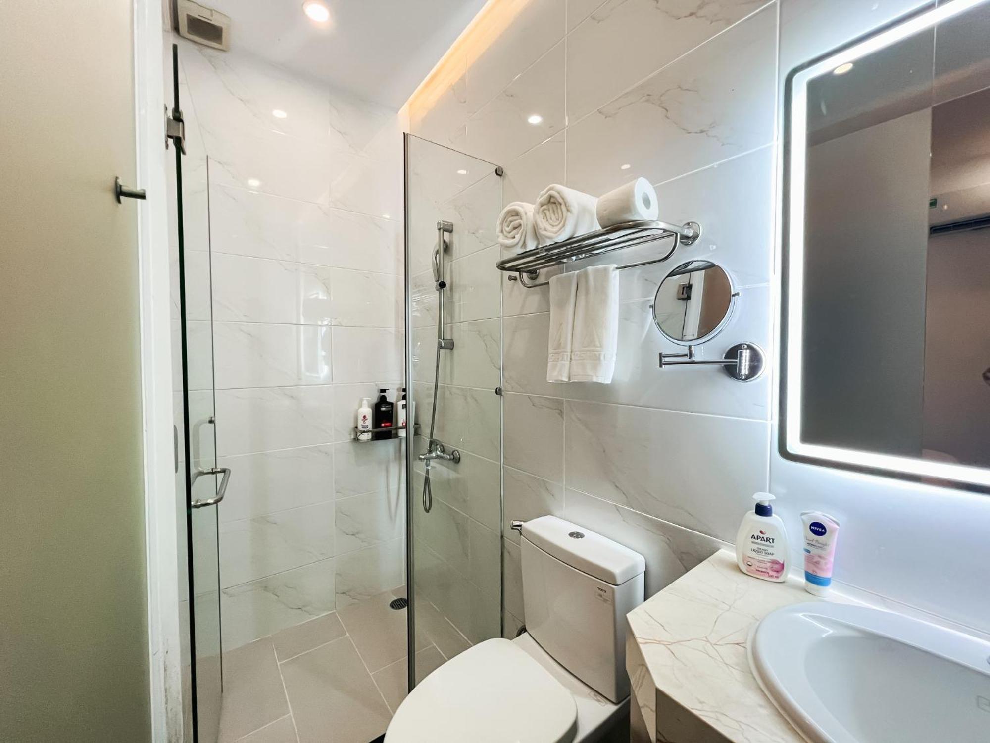 A25 Hotel - 75 Le Thi Hong Gam Хошимин Экстерьер фото