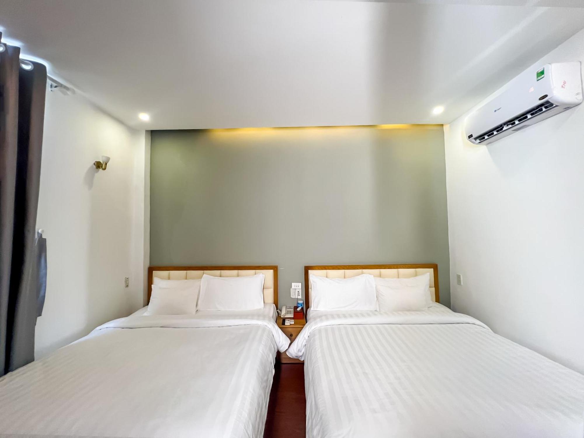 A25 Hotel - 75 Le Thi Hong Gam Хошимин Экстерьер фото